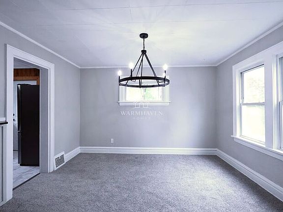 4th image of 1318 Arnold Ave