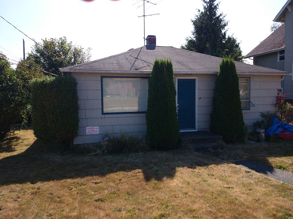 2nd image of 5002 49th Ave SW
