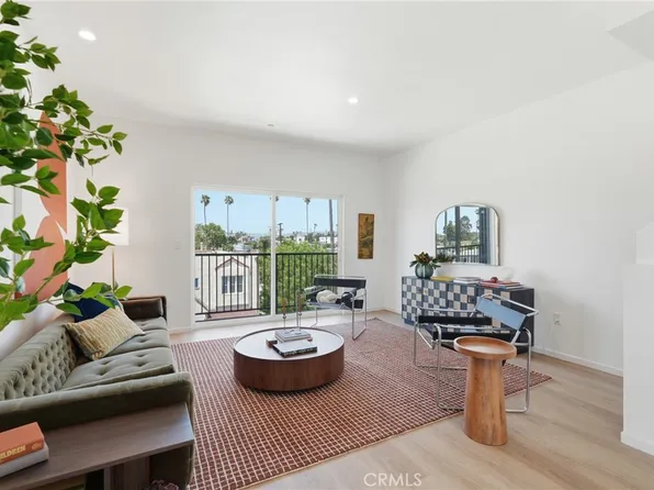 1428 S Cloverdale Ave #1/2, Los Angeles, CA 90019