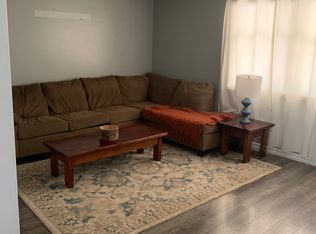 101 Sunset Ave, Windsor, MO 65360