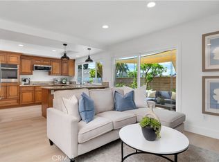 22 Yorktown, Irvine, CA 92620