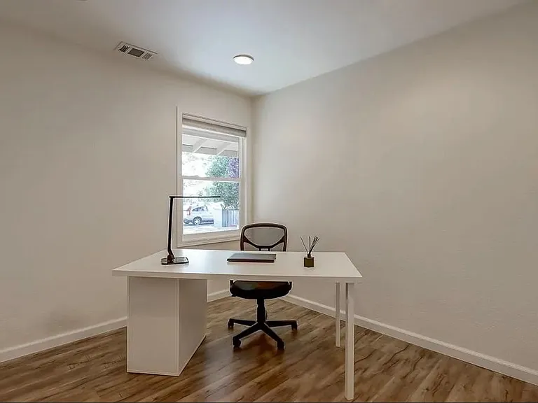 1312 Morrill Ave — Photo 25