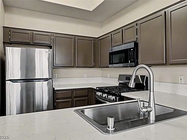 700 Carnegie St APT 412, Henderson, NV 89052, photo 3