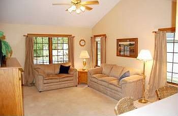 5th image of 3715 Jewel Dr