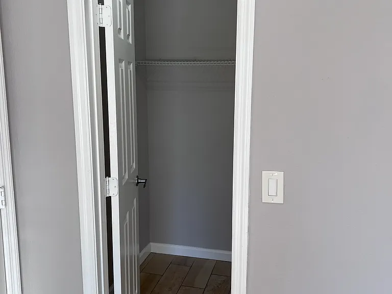 639 Woodlane Cir — Photo 12