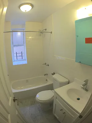 Rented by Newcastle Realty Services | media 18