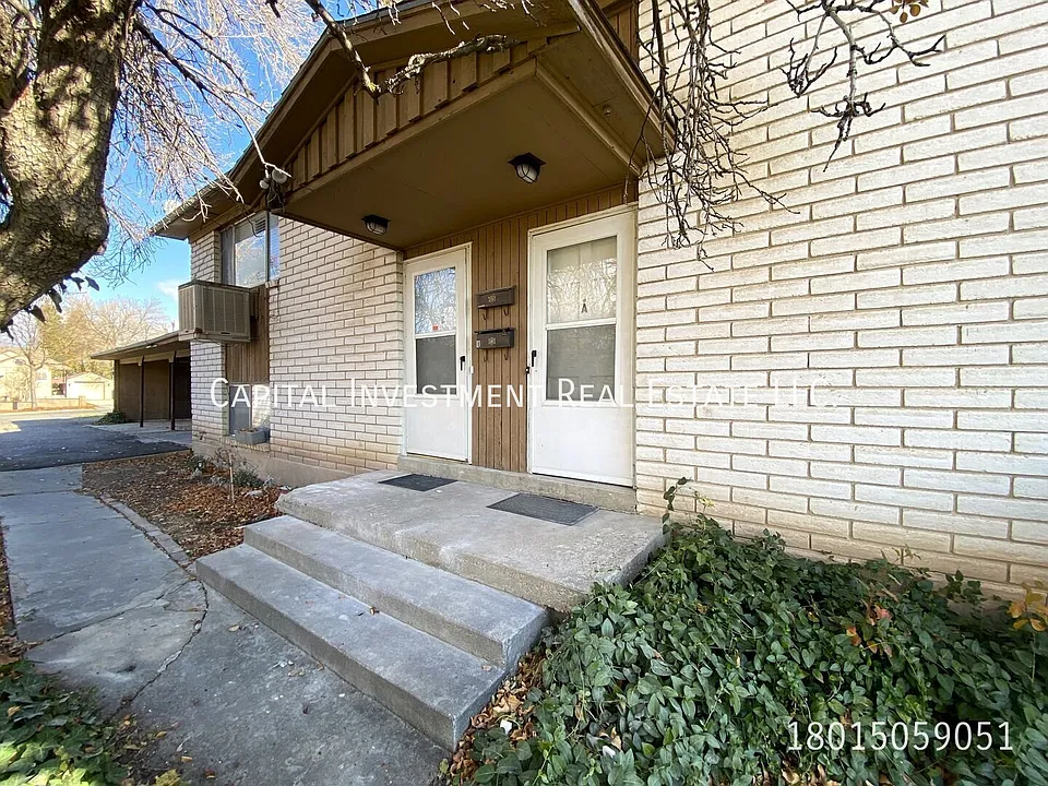 1126 E Crandall Ave #B