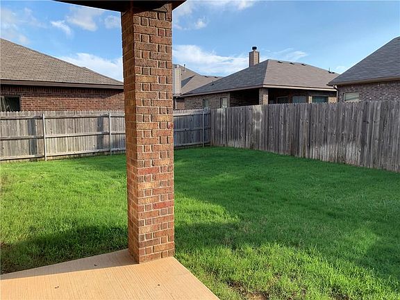 2nd image of 6804 Elderberry Dr