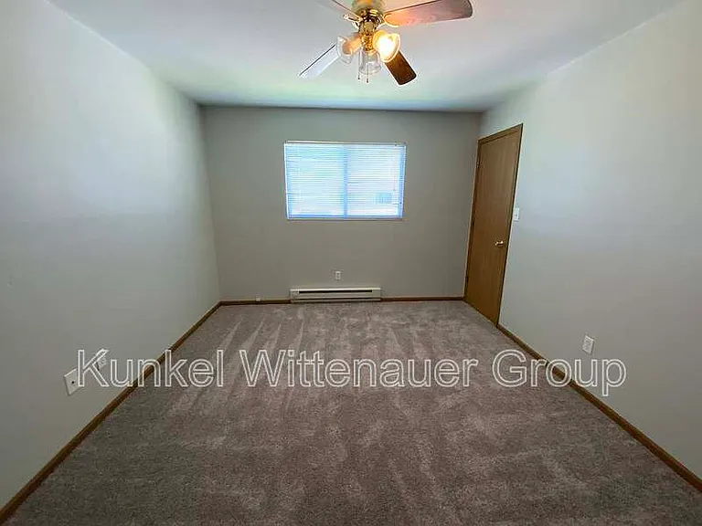 2609A Sierra Dr — Photo 6