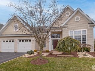 16 Tamarack Rd, Monroe Township, NJ 08831