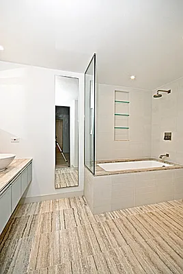 Rented by Domus Realty | media 59