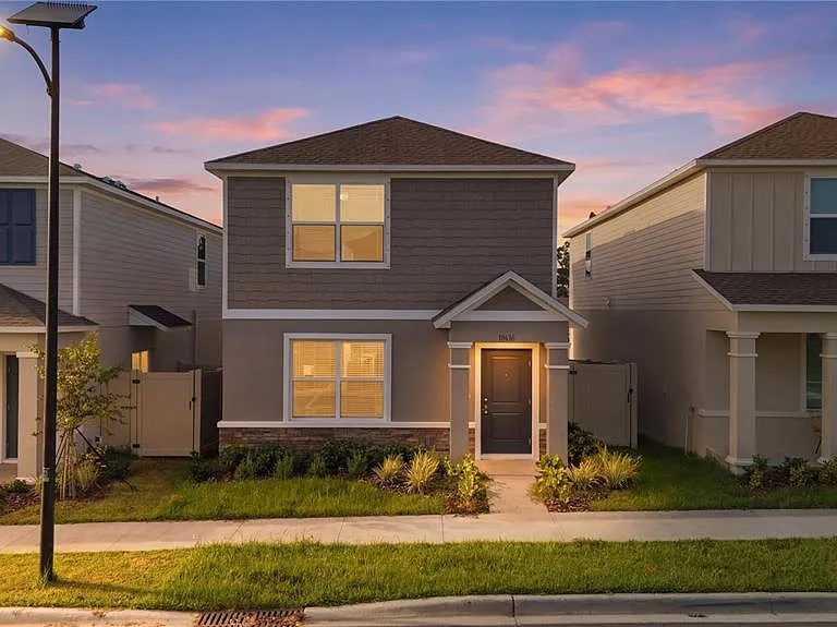 10636 Sage Canyon Dr — Photo 2