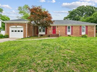 118 Cove Rd, Newport News, VA 23608