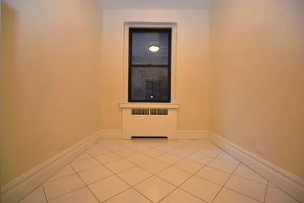 Rented by City Connections Realty | media 26