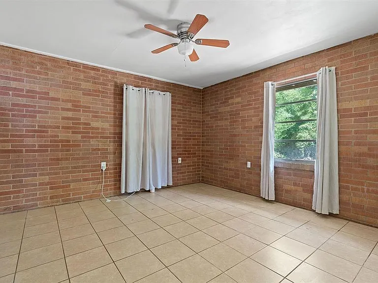 2205 Alta Vista Ave #2205 — Photo 11