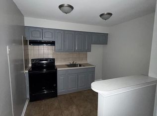 41 Smith St #A007, Irvington, NJ 07111
