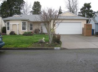 1335 Mulberry Dr, Woodburn, OR