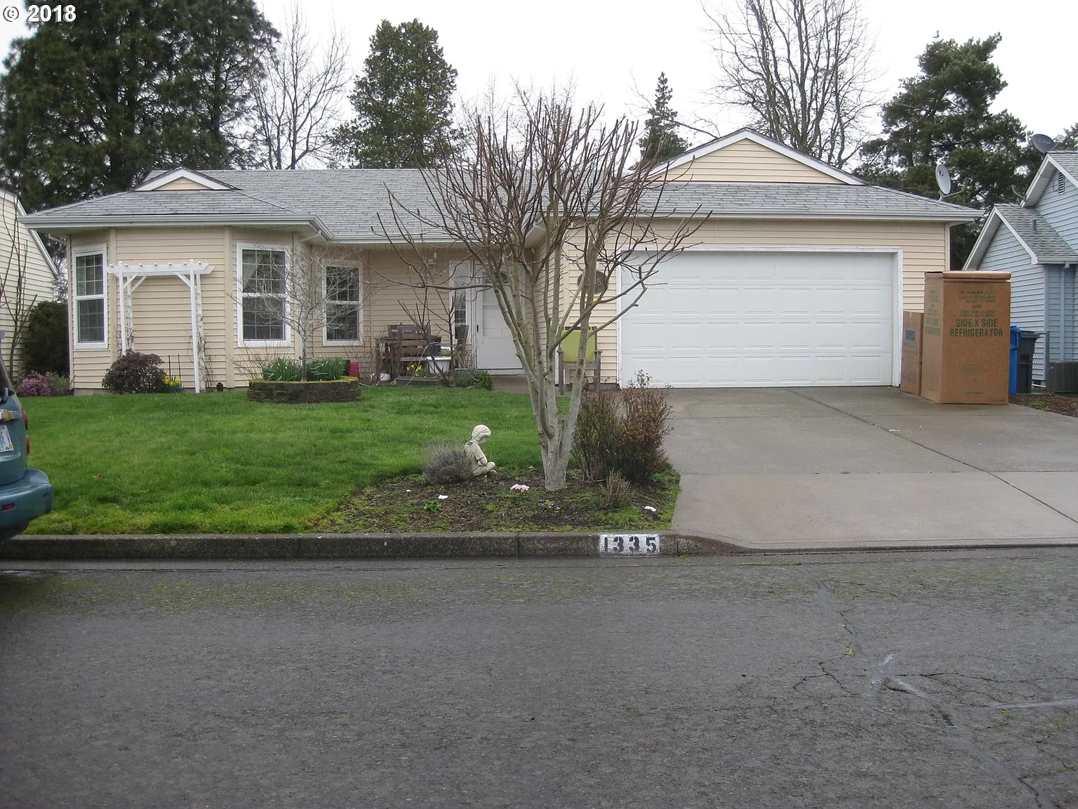 1335 Mulberry Dr photo 1