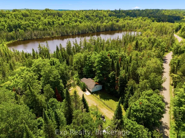 5164 Arden Rd, Central Frontenac, ON K0H 1B0