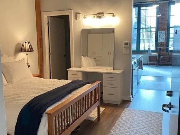 63 Melcher St APT 305, Boston, MA 02210