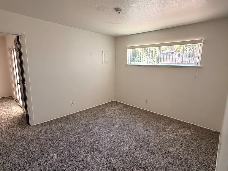 10300 Stovall Pl NE — Photo 19