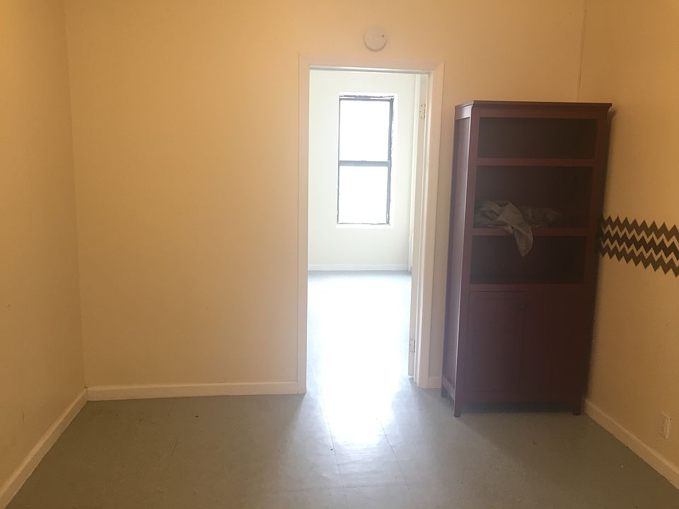 1st image of 232 E 116th St APT 13
