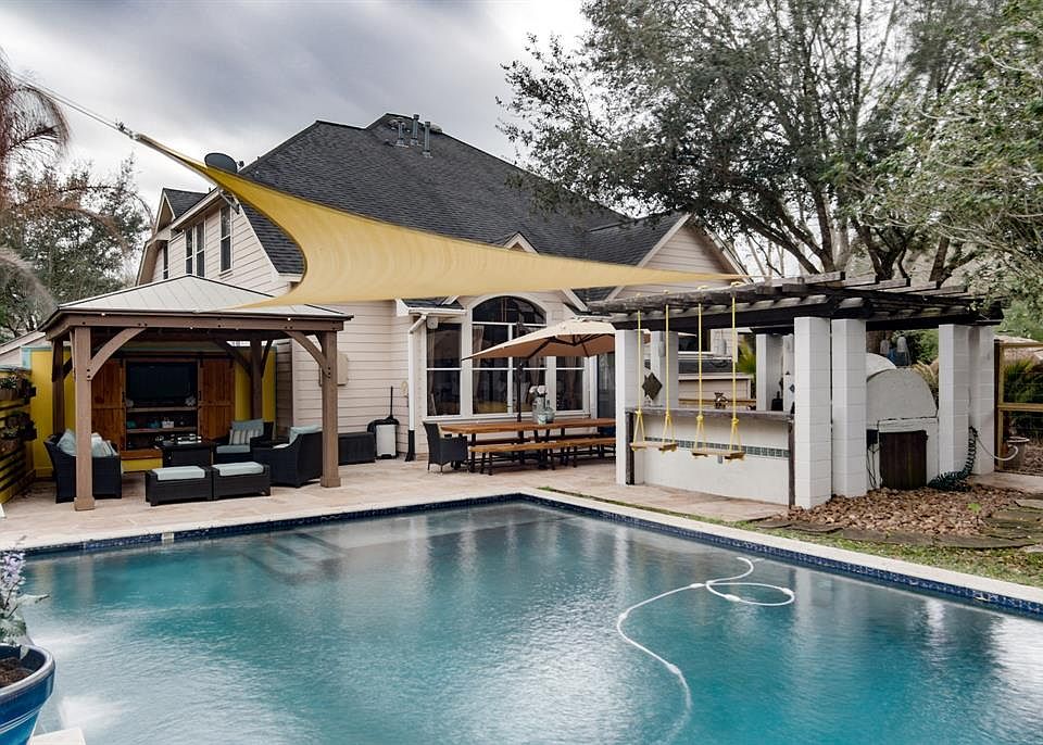1st image of 3511 Bahia Ct