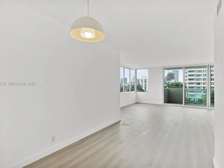 1200 West Ave #515 — Photo 5