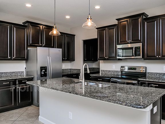 4th image of 11825 Valhalla Woods Dr