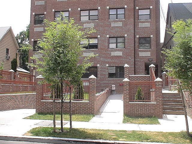 2nd image of 4606 88th St #5B