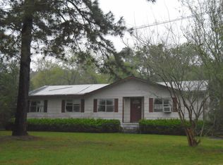 71 Holton Rd, Midway, FL 32343