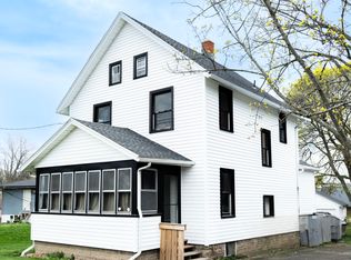 1060 Gravel Rd, Webster, NY 14580