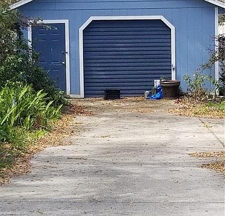 4th image of 30533 Turnberry Ave