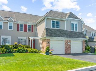 902 Samantha Cir, Chester Springs, PA 19425