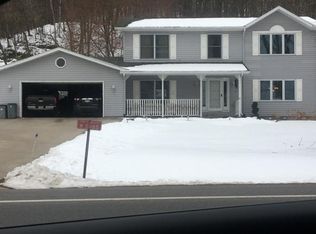 W5085 County Road B, La Crosse, WI 54601