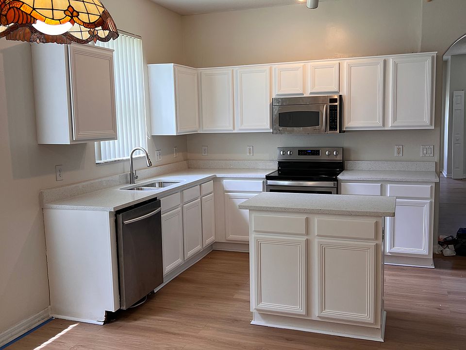 1st image of 696 Carrigan Woods Trl