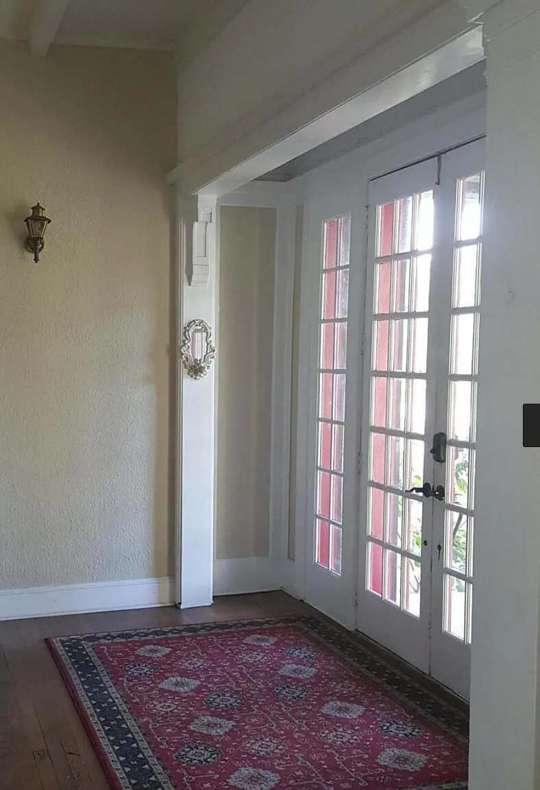 3 bed, 2.0 bath, 1560 sqft, $2,300 — Photo 3