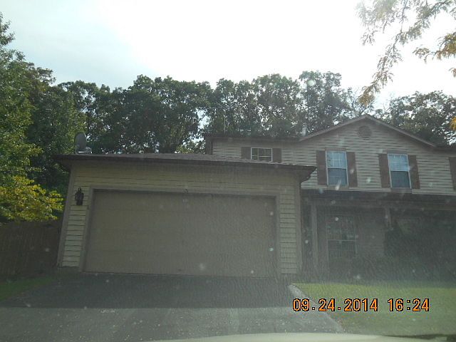 1st image of 15 Dorchester Ct
