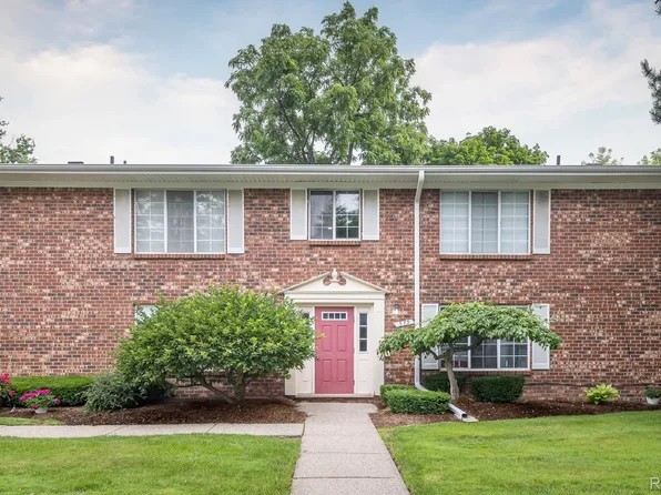 575 E Lincoln St, Birmingham, MI 48009