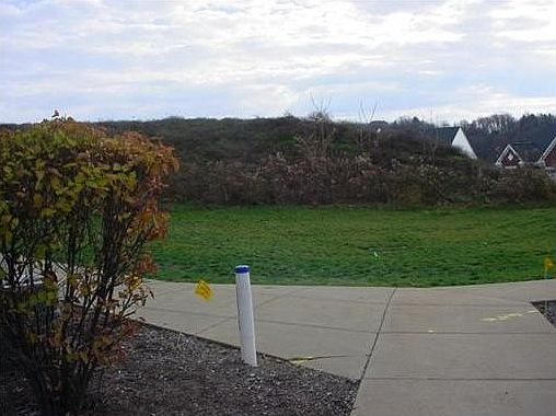 2nd image of 604 Sonie Dr