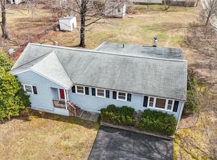 911 Maple St, Ashland, VA 23005