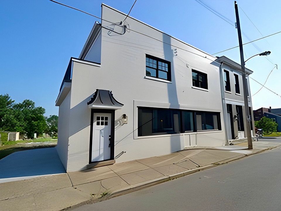 1st image of 311 Berry St