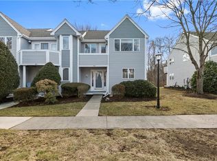 59 Old Post Rd APT D3, Clinton, CT 06413