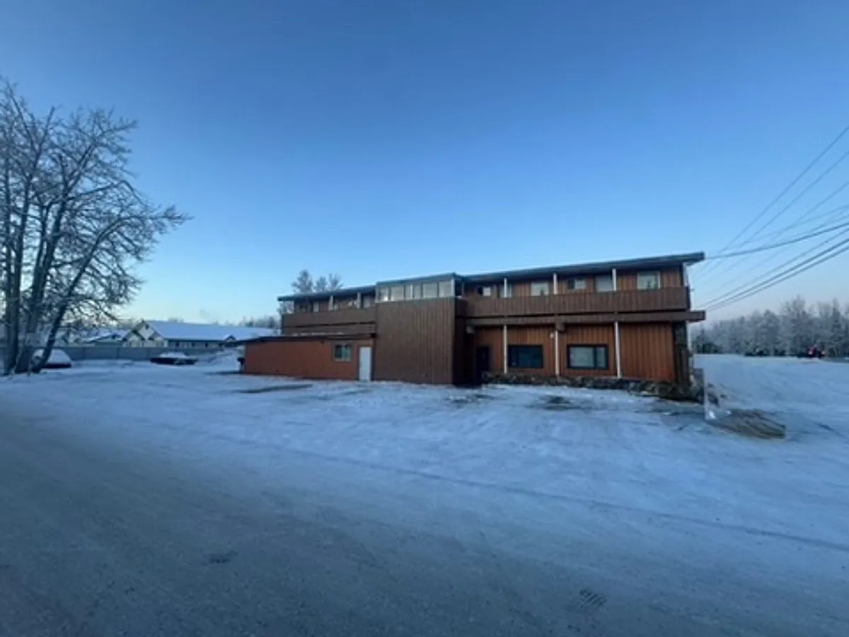 Building Photo - 1660 Peger Rd