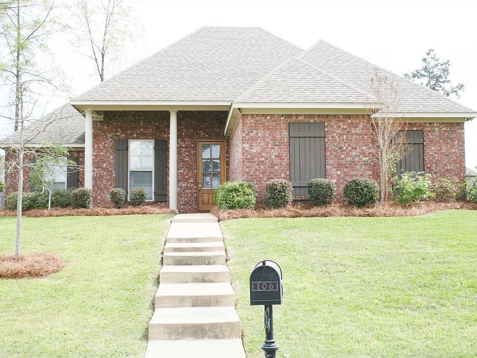 1st image of 106 Bridge Park Dr