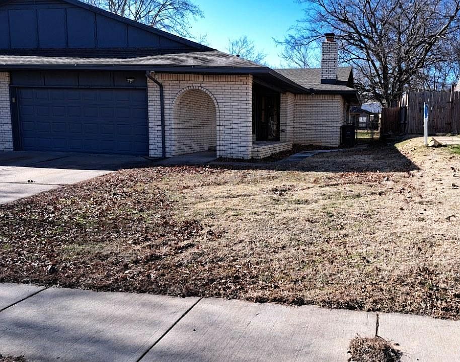 1st image of 4626 S 72nd Pl E