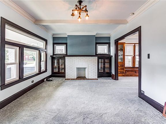 4th image of 2092 Elbur Ave