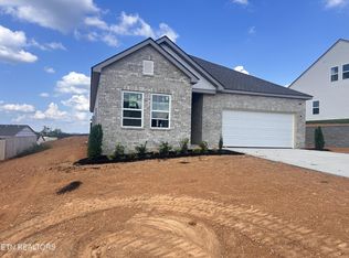 130 Thuja Tree Ln #125, Lenoir City, TN 37771