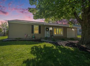 4536 E Macgregor Rd, South Bend, IN 46614