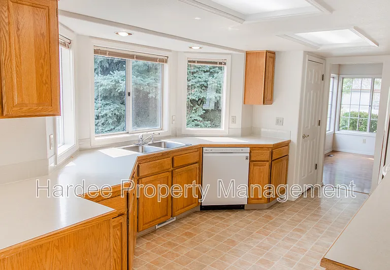 9952 W Pattie Dr — Photo 5
